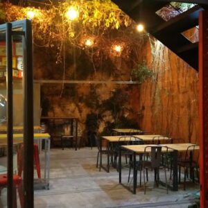 Restaurantes en Segorbe y Altura. Hamburguesería El Corral , Altura cerca de la Masía de San Juan